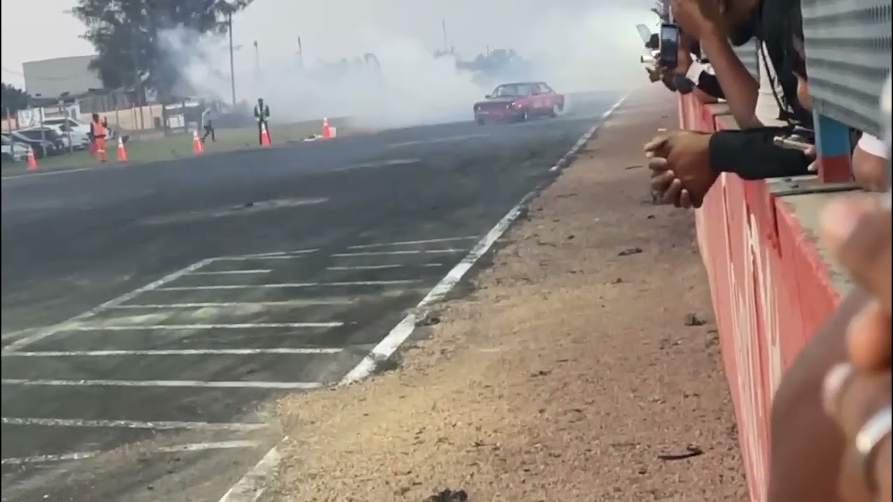 SAM SAM|| SPINNING IN MOZAMBIQUE