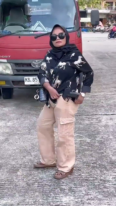berani2 nya melawan aku 🤣🤣🤣 #funny #tipeketawa #comedy