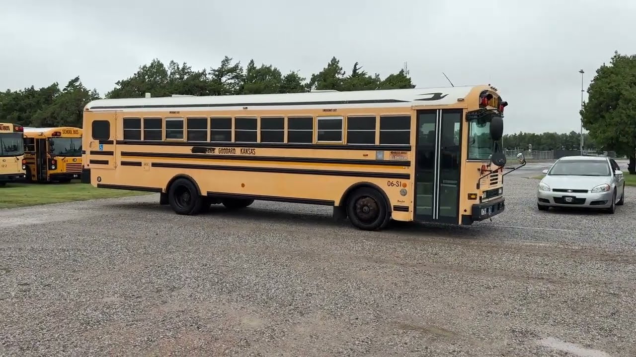 2007 Blue Bird Bus - Lot 24384