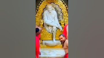 श्री साईबाबा मंगल स्नान😍#saibaba #jayshrishirdisai #shirdi #shorts #short #omsairam#shirdisaibaba