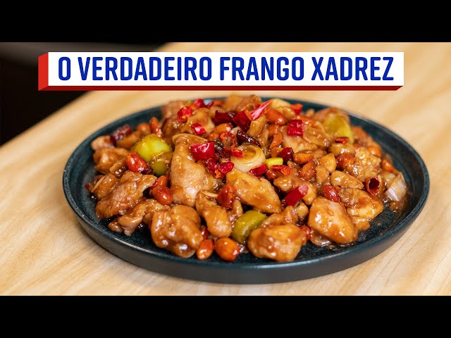 Prepare frango xadrez de coxa e sobrecoxa para variar a receita chinesa