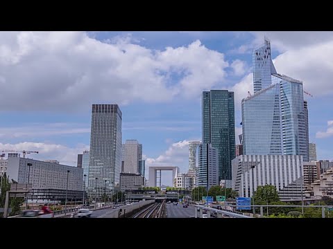 วีดีโอ: La Defense Quatre Temps: ห้างสรรพสินค้ายอดนิยมใกล้ปารีส