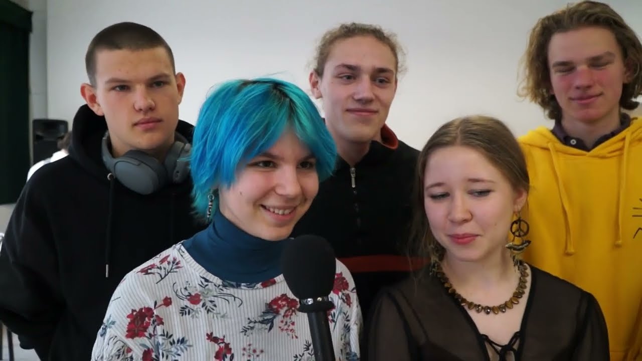 Beharangozó a Fészek Waldorf Iskola 11.évfolyamának szólóestjeiről