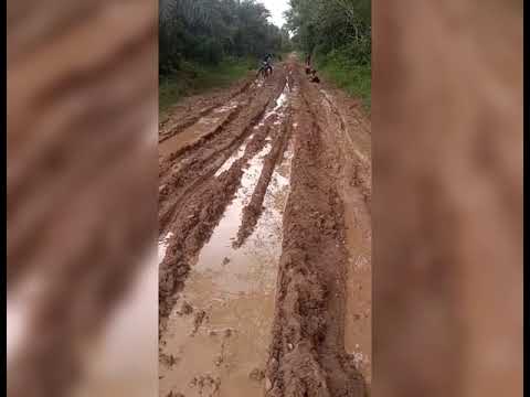 Rusaknya akses jalan keluar masuk Dusun 6 srigunung(Taurus)kab.musibanyuasin.kec.sungai lilin