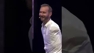 Nick Vujicic Shows Us A Fulfilling Life