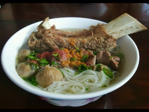 Simple Beef Pho Broth (Beef broth for rice noodles)