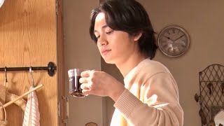 北村匠海、自身の自宅のようなセットでゆったりコーヒーを楽しむ／「ネスカフェ ゴールドブレンド」CM＋インタビュー＋メイキング
