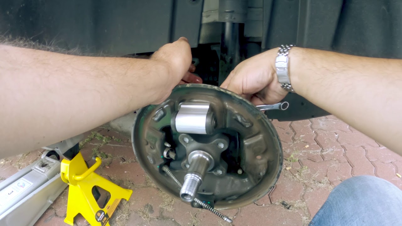 Rear Drum Brake Cylinder and Shoes Replacement Renault Zoe EV YouTube