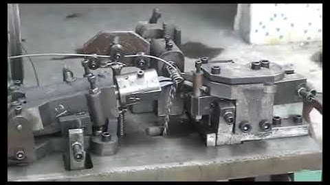 Chain Twisting Machine