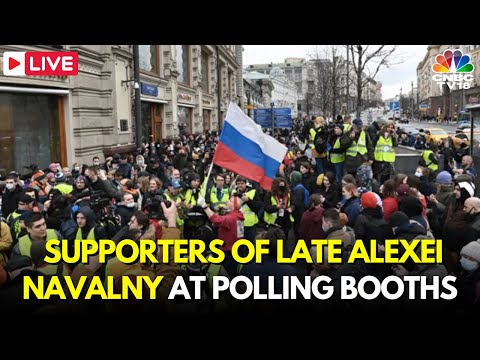 Russia Elections 2024 Live: Supporters of Late Kremlin Critic Navalny at Polling Stations | IN18L