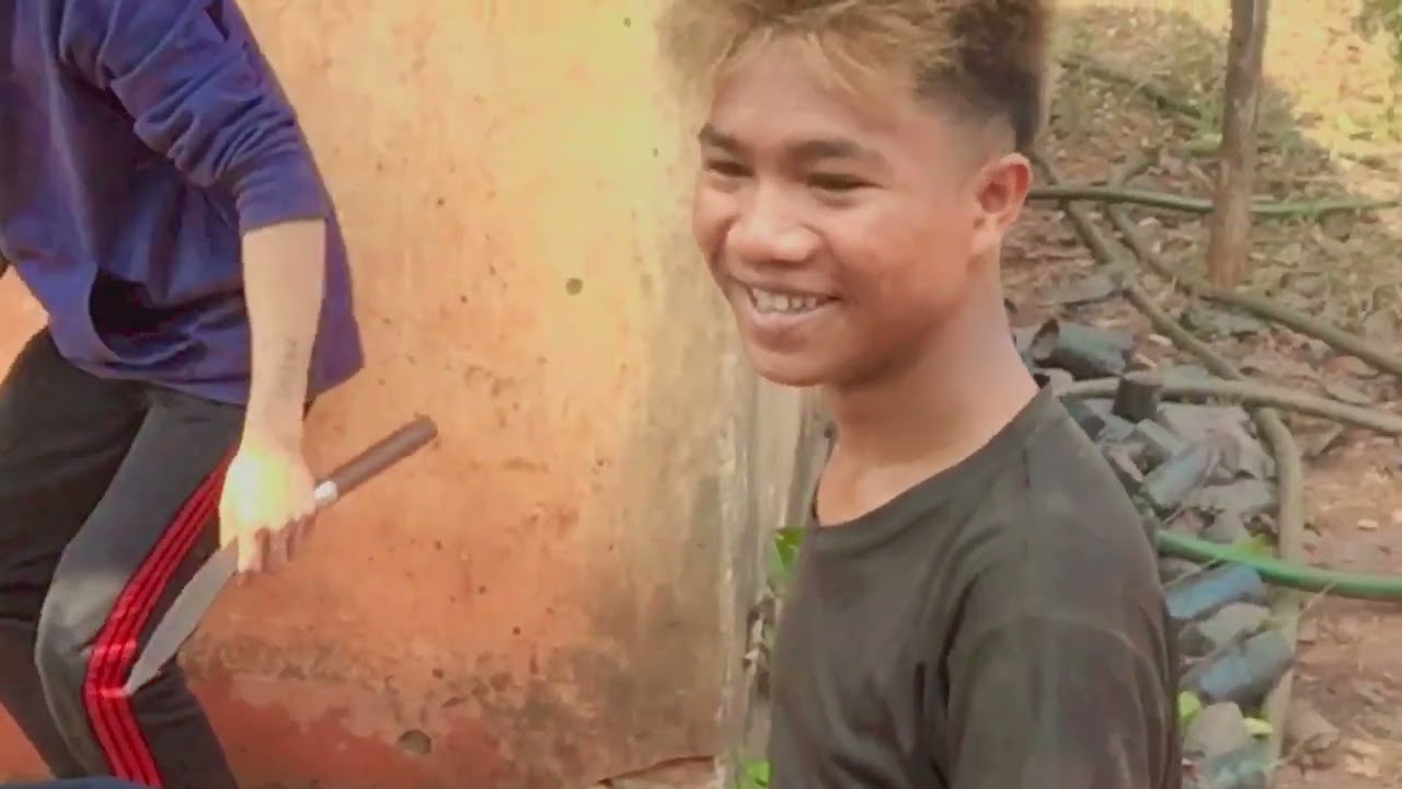 FB36B24E B985 47C1 8406 28FA75BADB2E