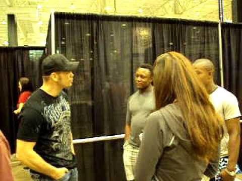 Rich Franklin meets Barry Sanders 2