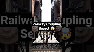 Train इतनी लंबी होने के बाद भी टूटती क्यों नहीं? 😱🚆 🤯 #train #engineering #railwayfacts #shorts