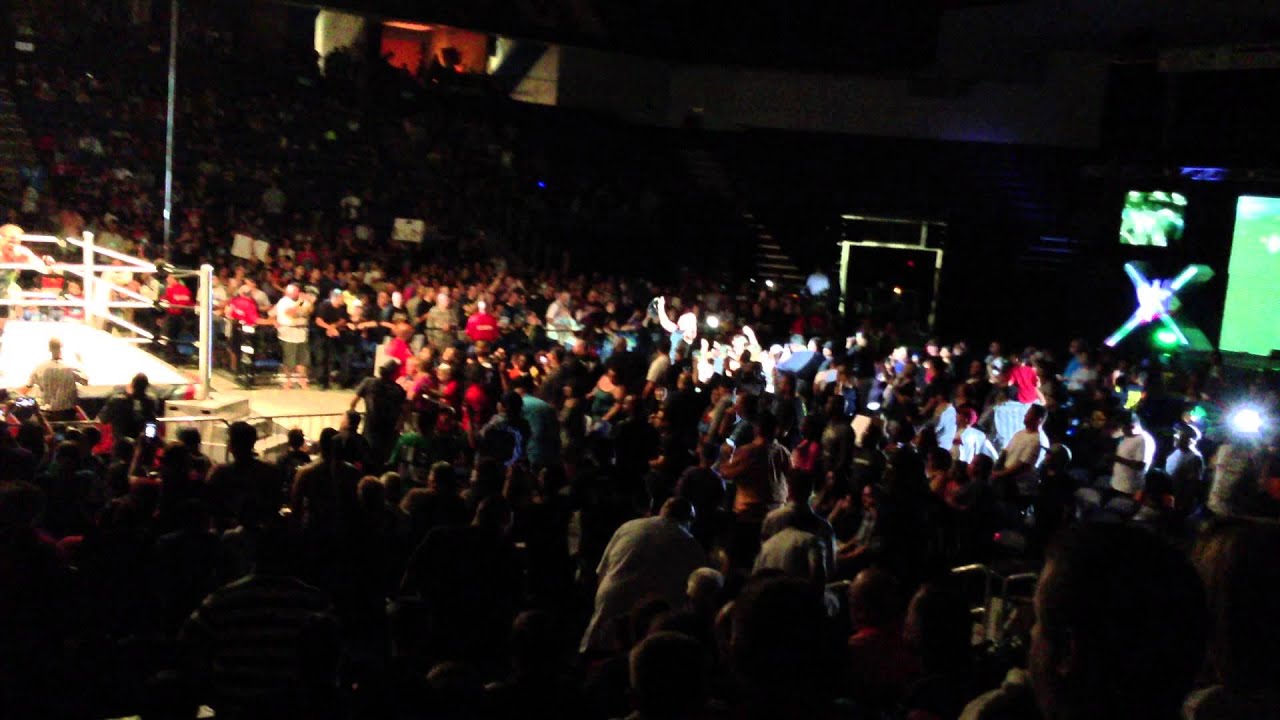 Rob Van Dam vs Dean Ambrose Ending