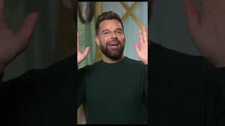 RICKY MARTIN TE RECOMIENDA… #rickymartin #recomendación #parati #humor #redessociales