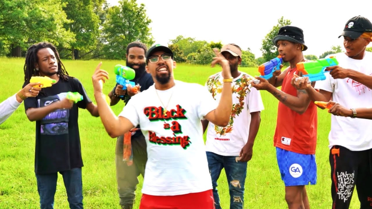 Guarda J Nolan & DopeNorTeria - Splash (Music Video) su YouTube Guarda J Nolan & DopeNorTeria - Splash (Music Video) su YouTube