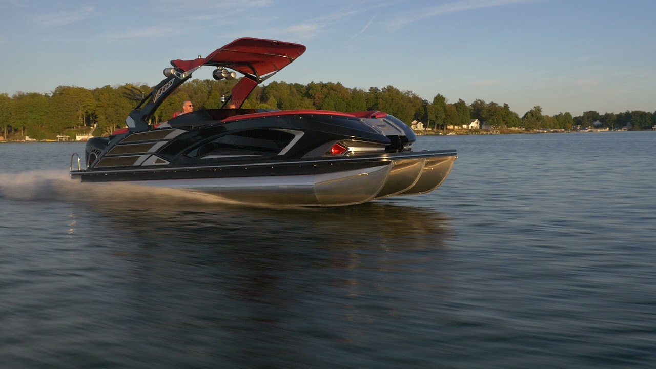 Bennington 25 QX Sport Model