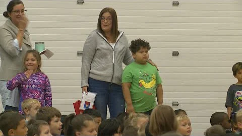 Teacher of the Week: Becky Heneveld