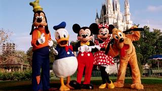 How the Super Rich Do Disneyland