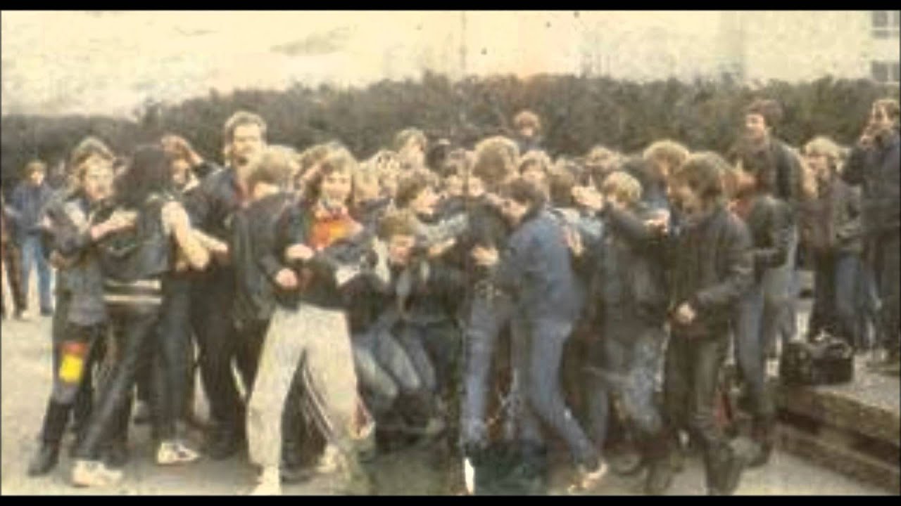 RUNNING WILD - live in Katowice '87.wmv