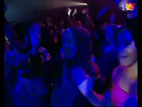 Saleem - Tinggal Kenangan (MTV @ Muzik25)