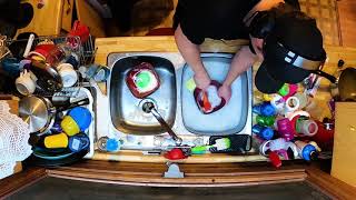 Dishes feat. The Dishwasher (Time-Lapse)