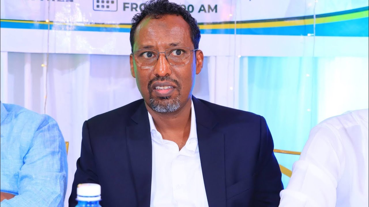 Aqoonyahan Cabdi Yuusuf Oo Si Rasmi Ah U Shaaciyay Musharraxnimadiisa Xilka Barasaabnimo Ee Mandera 