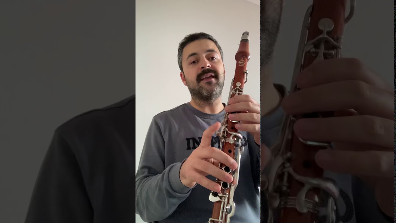 Hüsnü Şenlendirici “Gözüm” eseri sol klarnet eğitim videosu yakın çekim