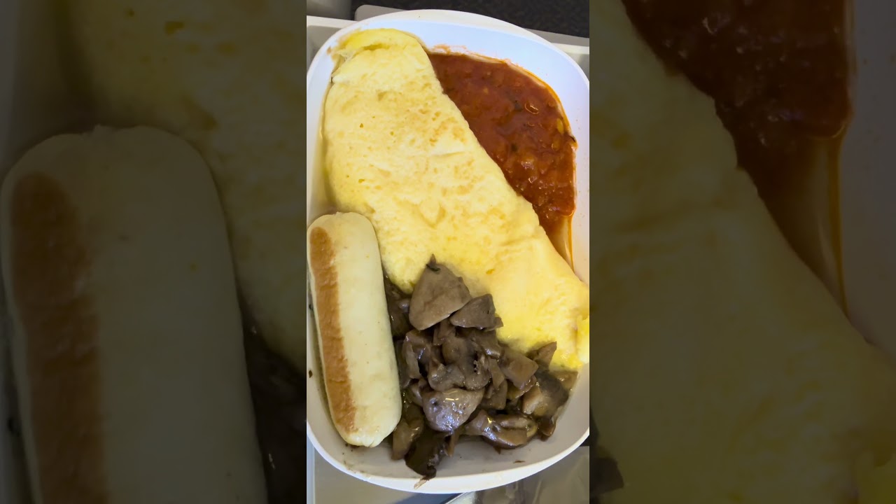 ✈️ 🥘 Emirates food-economy from London to Bali + gluten-free. 