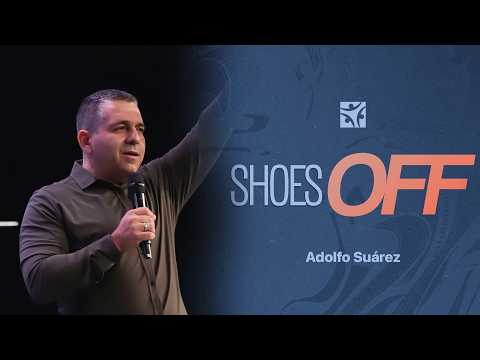 Shoes off | Adolfo Suárez