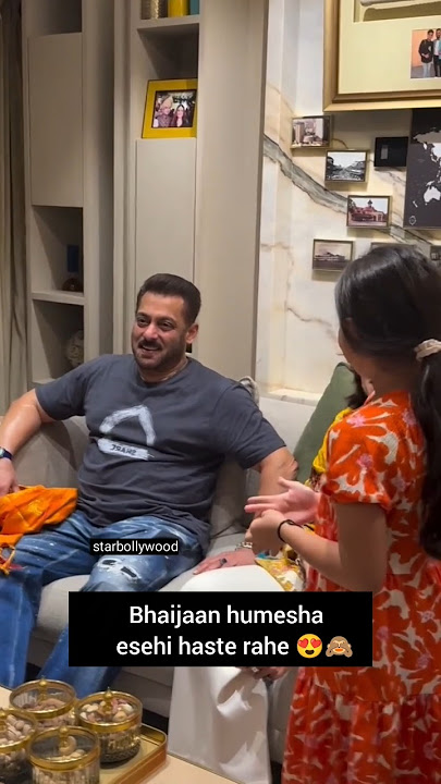 Salman Khan Bhaijaan humesha esehi haste rahe 😍🙈 #salmankhan