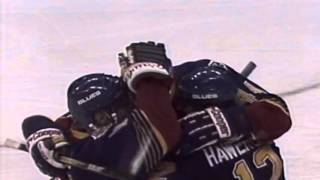 Andy Strickland Sits Down With Hockey Hall of Famer Chris Pronger