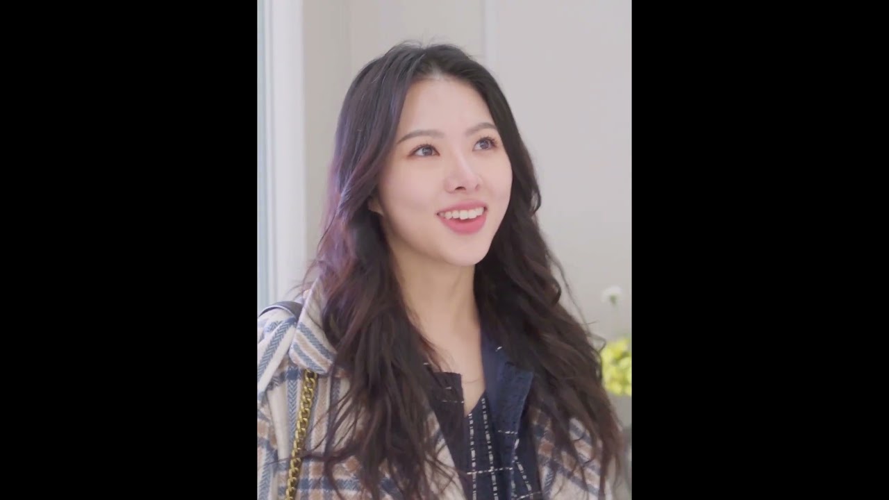 My Roommate Pretended to Be a Woman to Win the CEO's Favor #cdrama  #drama