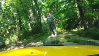 Stillwell FJ and Jeep on rocks 20160625