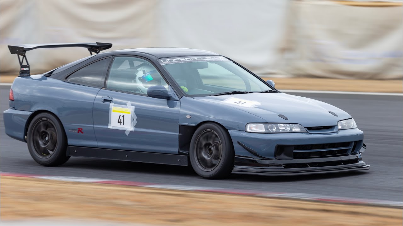 TC2000 DC2 1’04.668 - YouTube