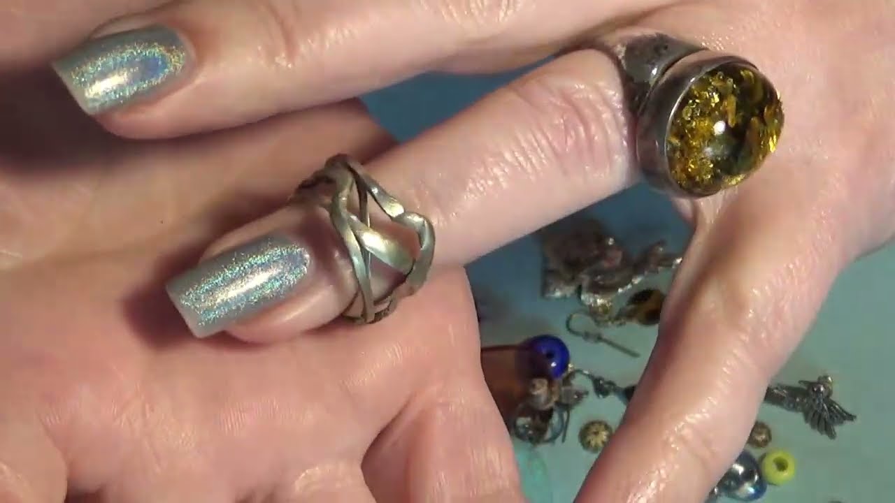 Great Goodwill Jewelry Jar- 14 , 10KT gold