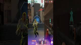 CHAMBER DIFF 😭 #valorant #valoranttips #valorantclips #valorantlive #gaming  #valorantclutchmoments