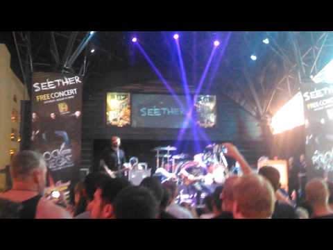 Seether- broken Live