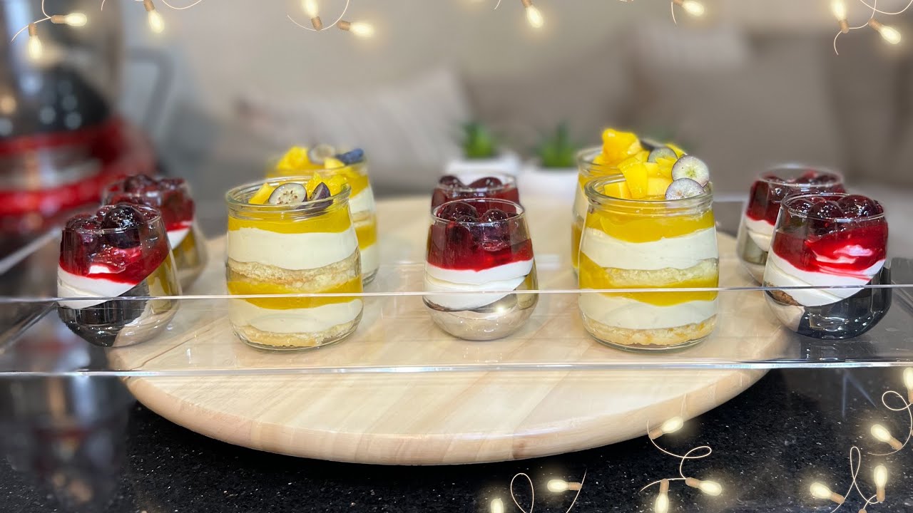 2 اشكال تحليات من الذ مايكون كؤوس التشيز كيك بصلصة الفواكه الحمراء وتحلية بكريمة المانجو اللذيذة