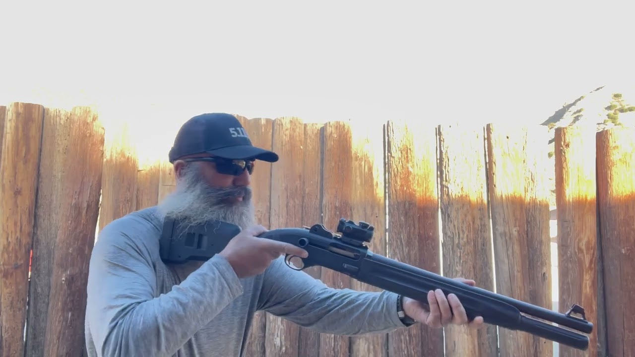 IWI TS12 vs Beretta 1301 Tactical