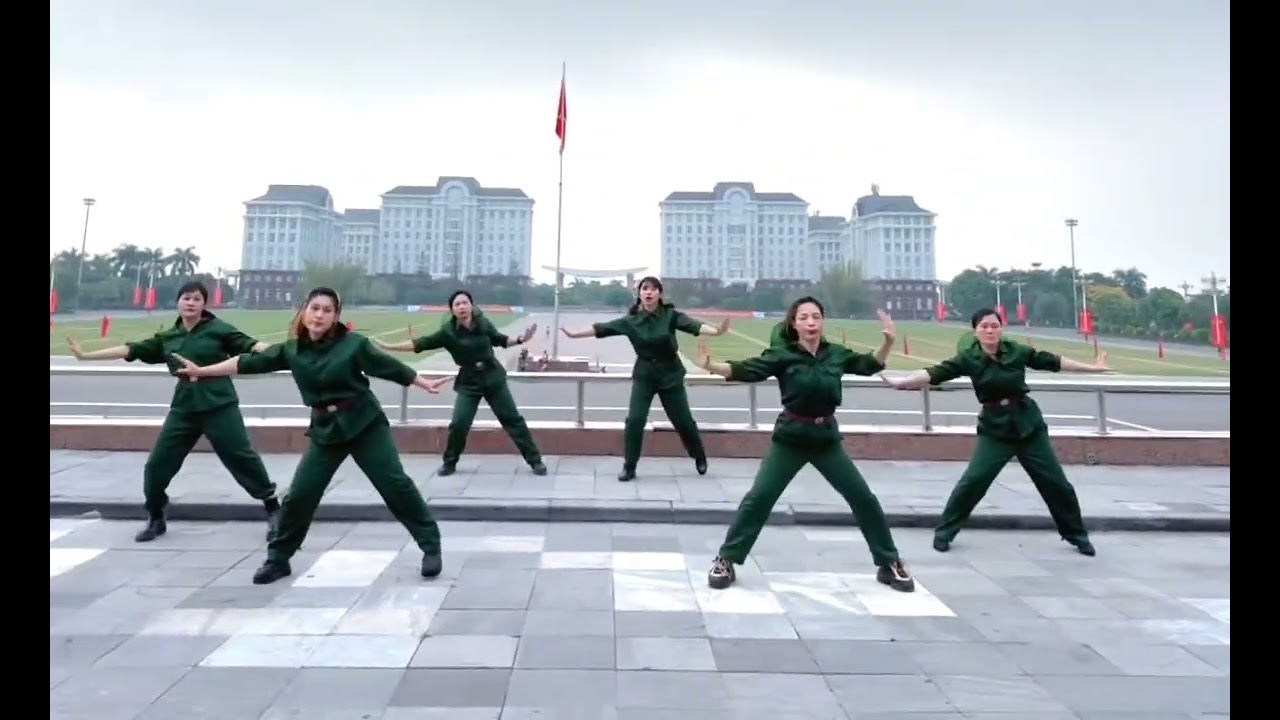 Bắc Trung Nam Một Nhà - Phượng Mun