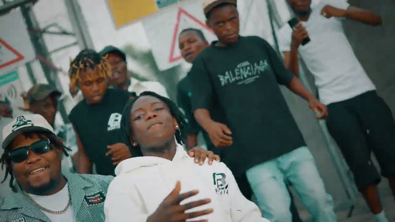 13 MAK_-_QUI TA DIT FEAT BLACKY PM  (clip officiel)