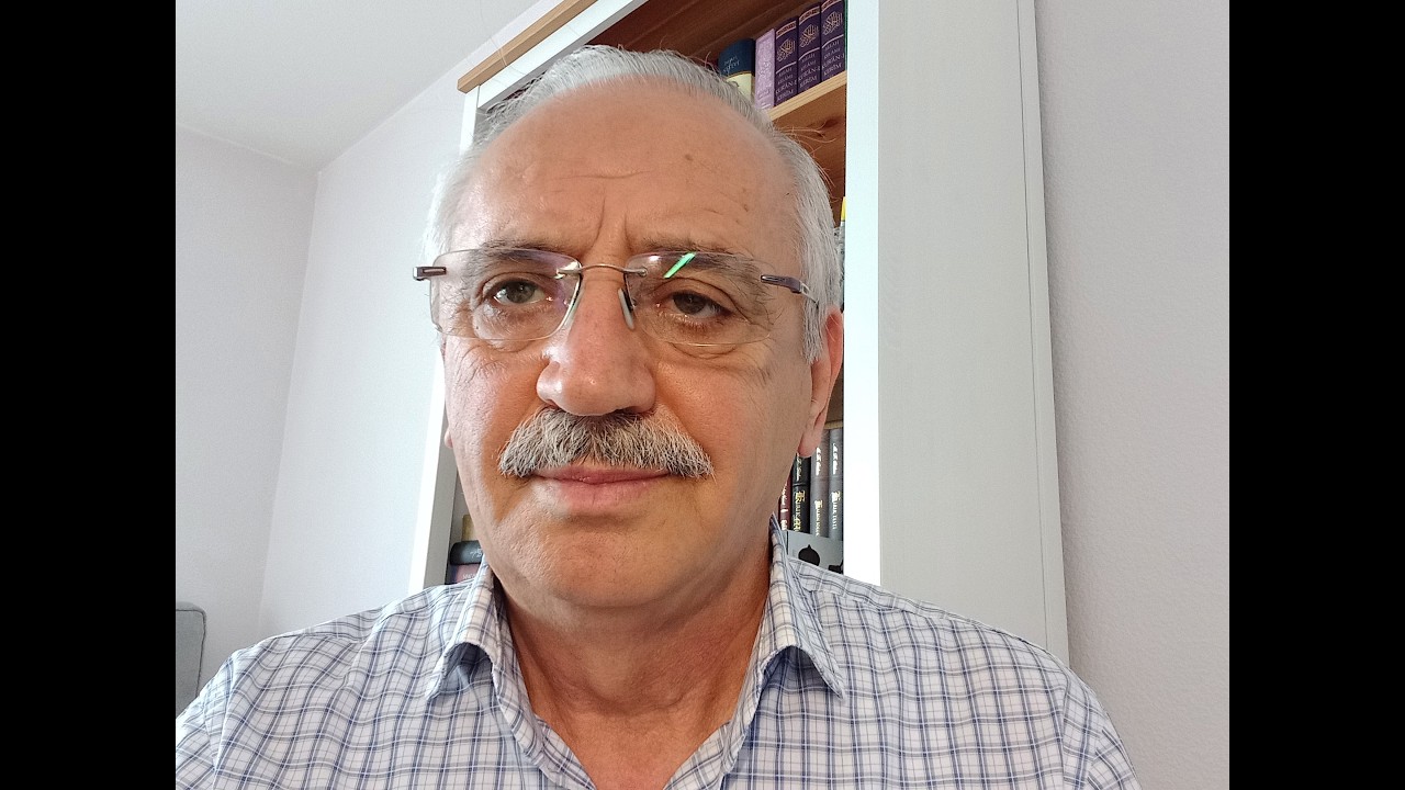 AHMET DÖNMEZİN HOCAEFENDİ SİVİLLERE FARKLI VE F GÜLEN RESMİLERE  FARKLI SÖYLÜYOR  HATALI YORUM