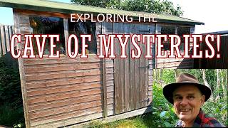 Long fogotten mudlarking finds hidden in the depths of Phil's shed. Caroline explores the secrets!