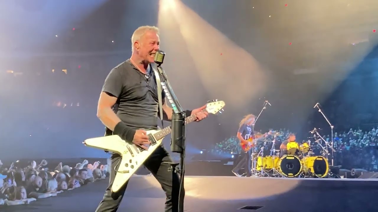 MetallicA - Blackened (The Dome at America's Center, St. Louis, MO - M72 World Tour)