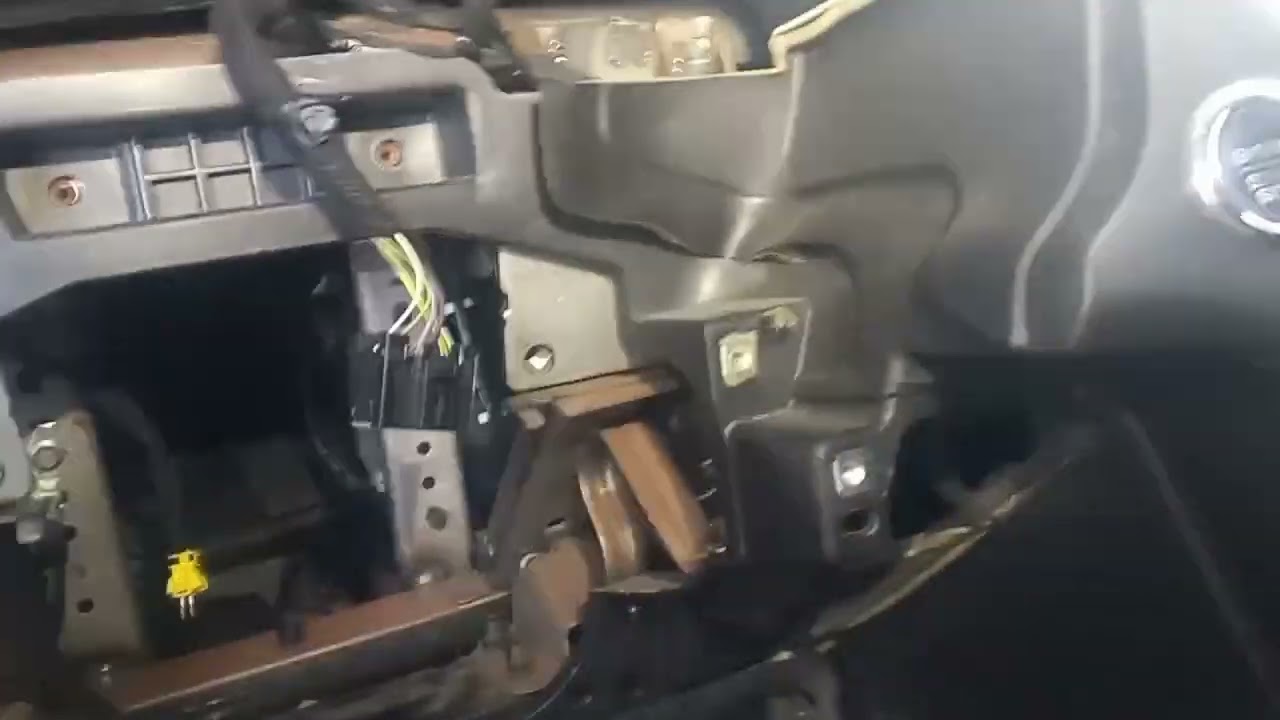 Blend door actuator removal easier way 2013-2017 ford fusion 