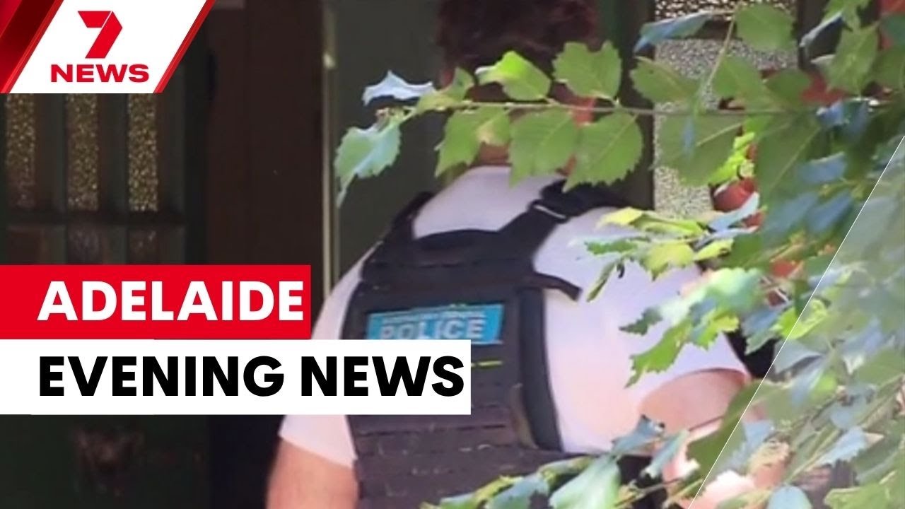Teenager survives collapsed retaining wall; Fatal fire destroys Redland Bay home | 7NEWS Brisbane