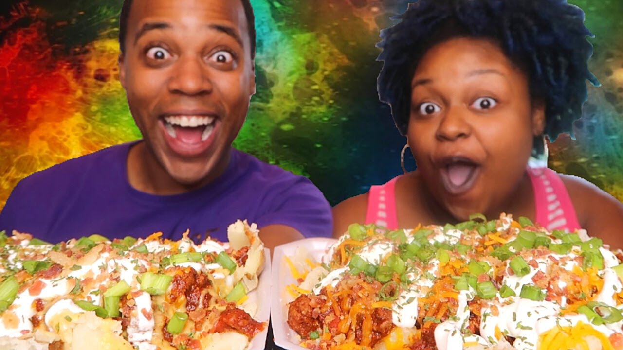 LOADED CHILI CHEESE BAKED POTATO MUKBANG 먹방 EATING SHOW