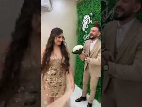 بعيونه بضرب ميت مثل اول مابيطلو