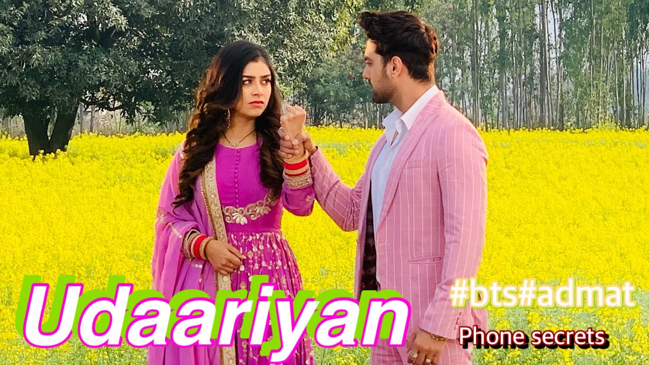 “When she has your phone with all your secrets” #behindthescene @thetwinklearora